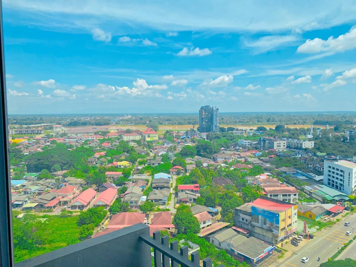 Netflix Two Bedroom Troika Kota Bharu Homestay 182 Bagian luar foto