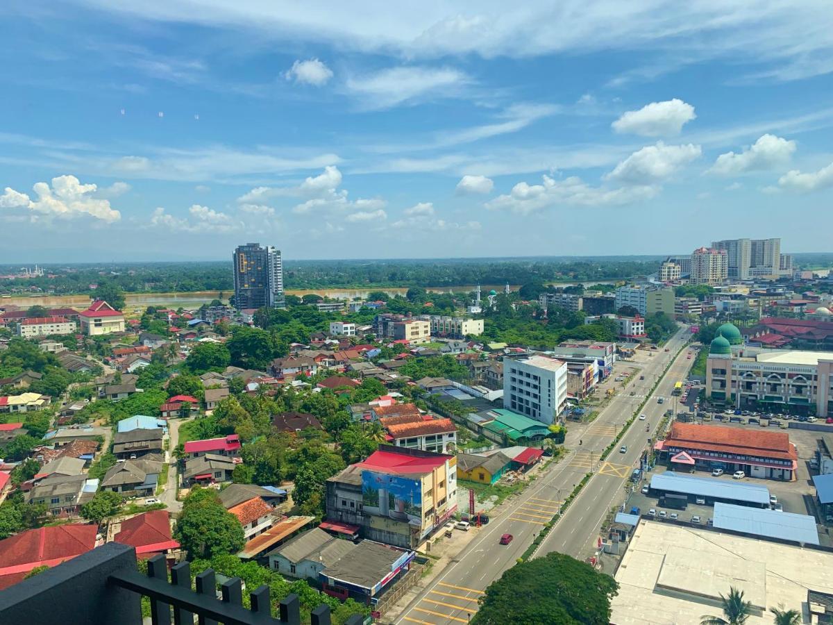 Netflix Two Bedroom Troika Kota Bharu Homestay 182 Bagian luar foto