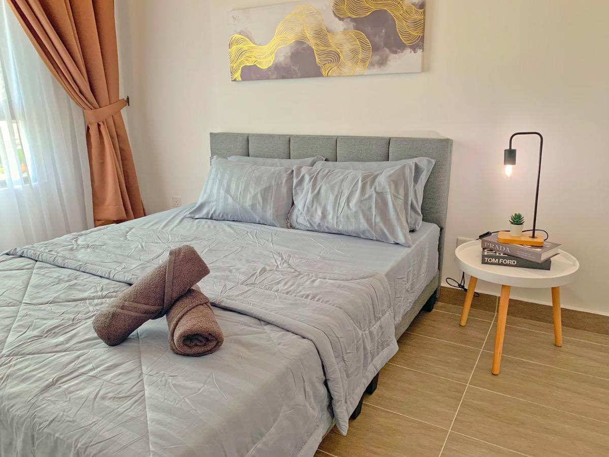 Netflix Two Bedroom Troika Kota Bharu Homestay 182 Bagian luar foto